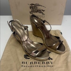 Burberry Bridle House Check Leeham Espadrille Wedge Sandals sz 9